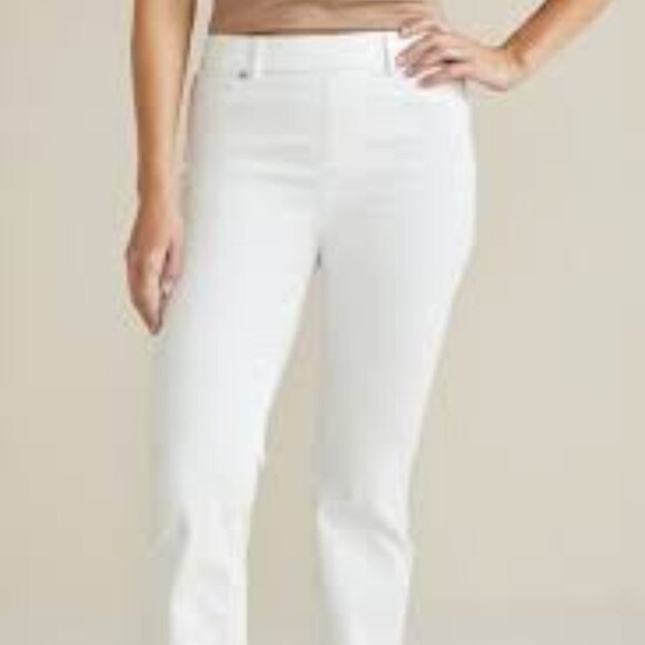 Soft Surroundings Jeans Womens XL White Pull on Bootcut Ultimate Denim NWT - Picture 1 of 12